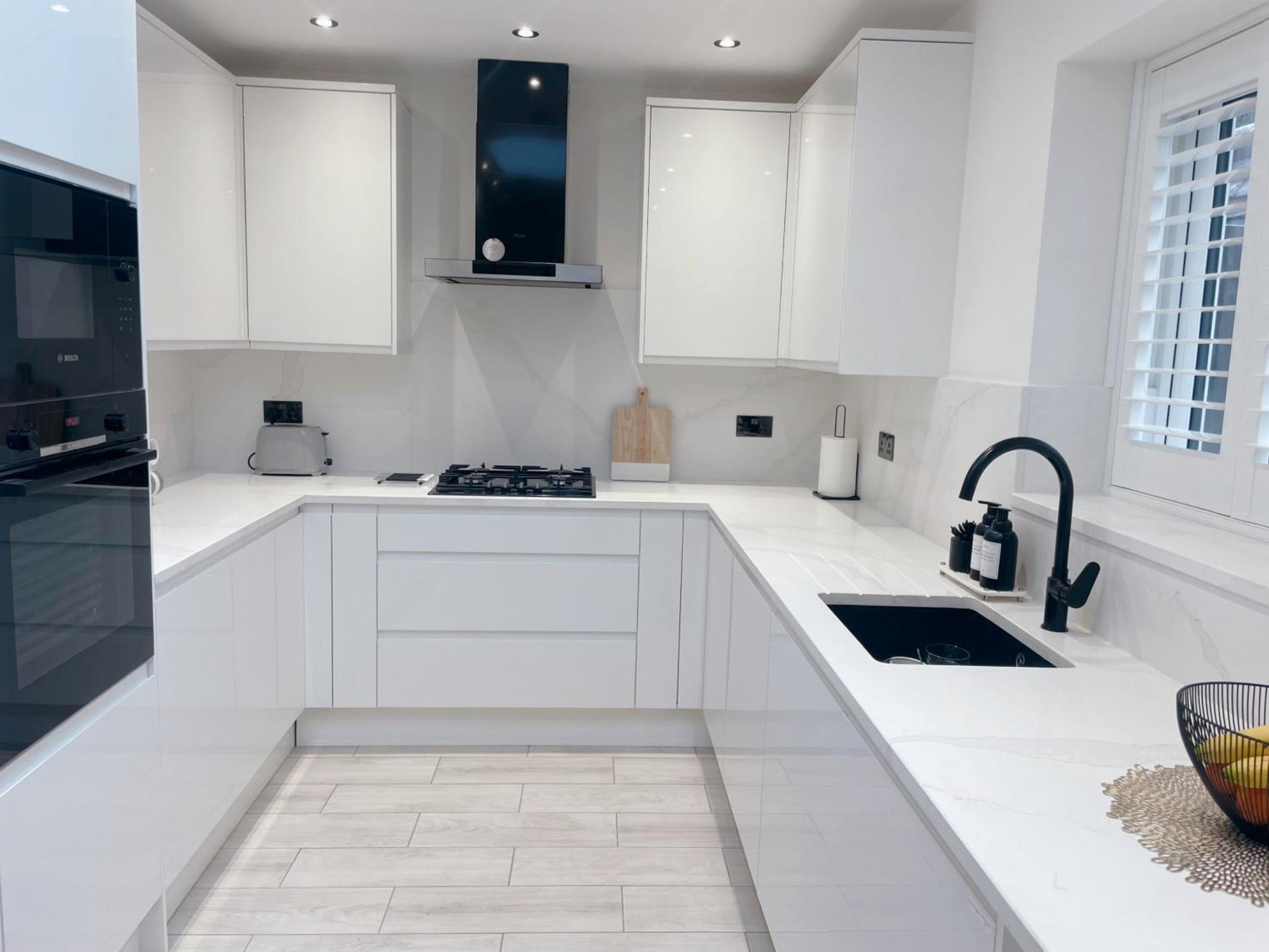 Home Near London Heathrow, Slough,Windsor,Legoland Colnbrook Ngoại thất bức ảnh