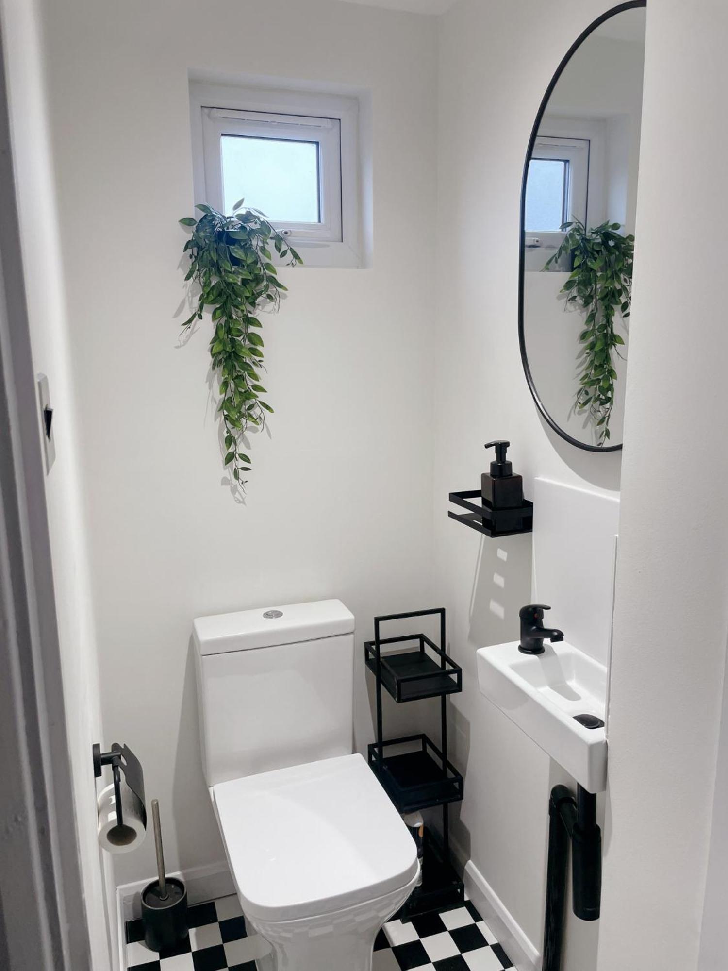Home Near London Heathrow, Slough,Windsor,Legoland Colnbrook Ngoại thất bức ảnh